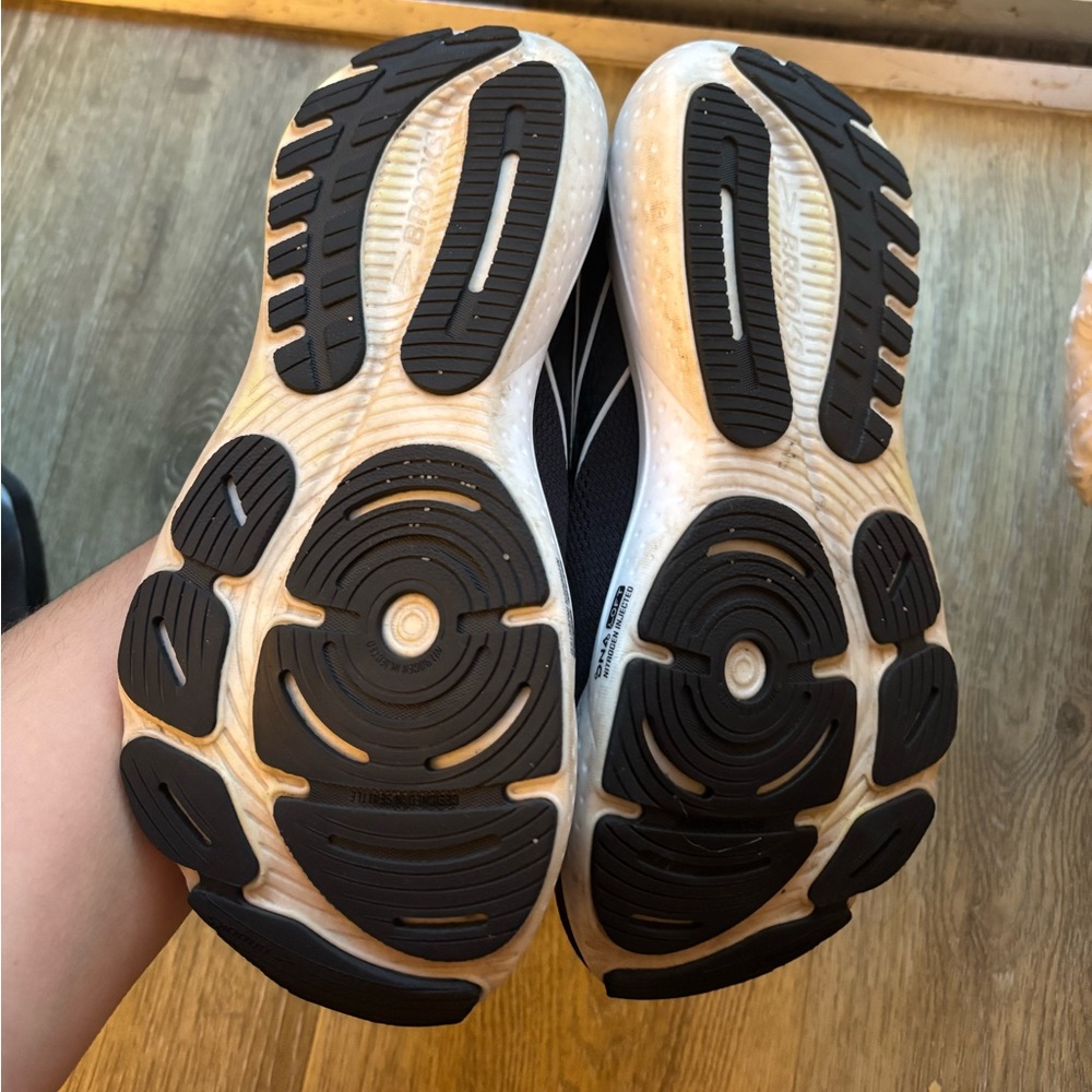 Women’s Brooks Glycerin 21 - 7 WIDE - Picture 4 of 4